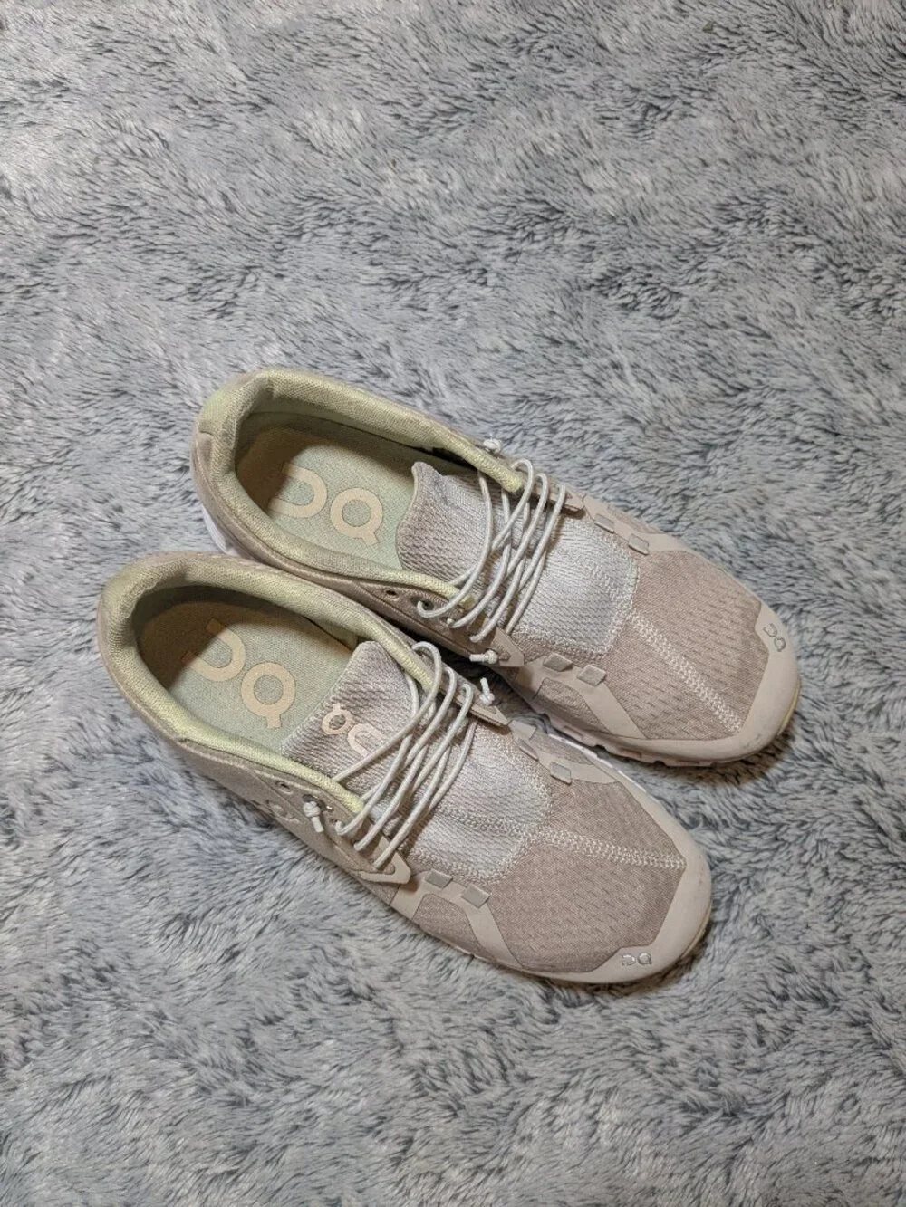 On Cloud Sneakers Tan Running Size 9.5 EU 41